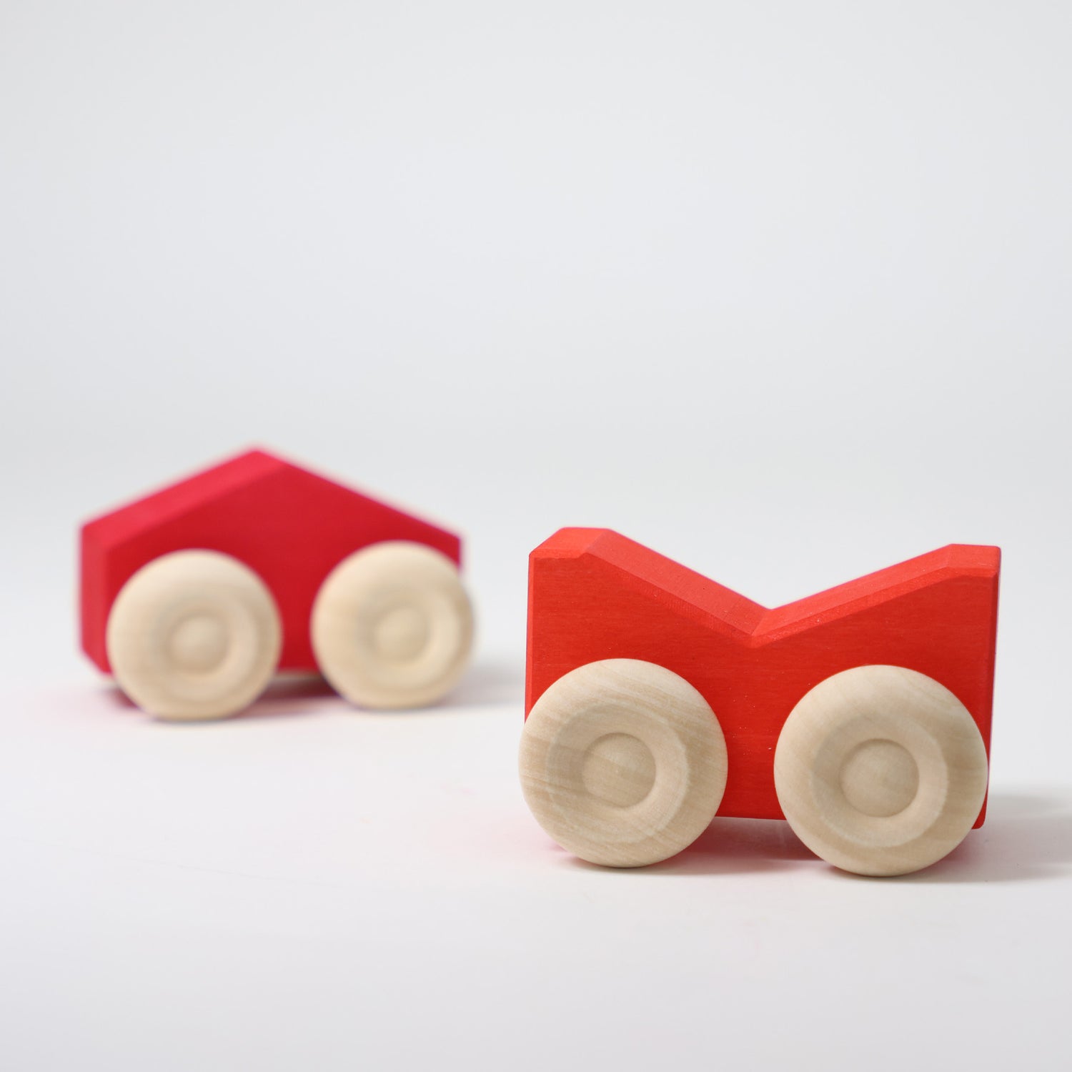 Grimm's Stacking Cars RED (2 pcs)