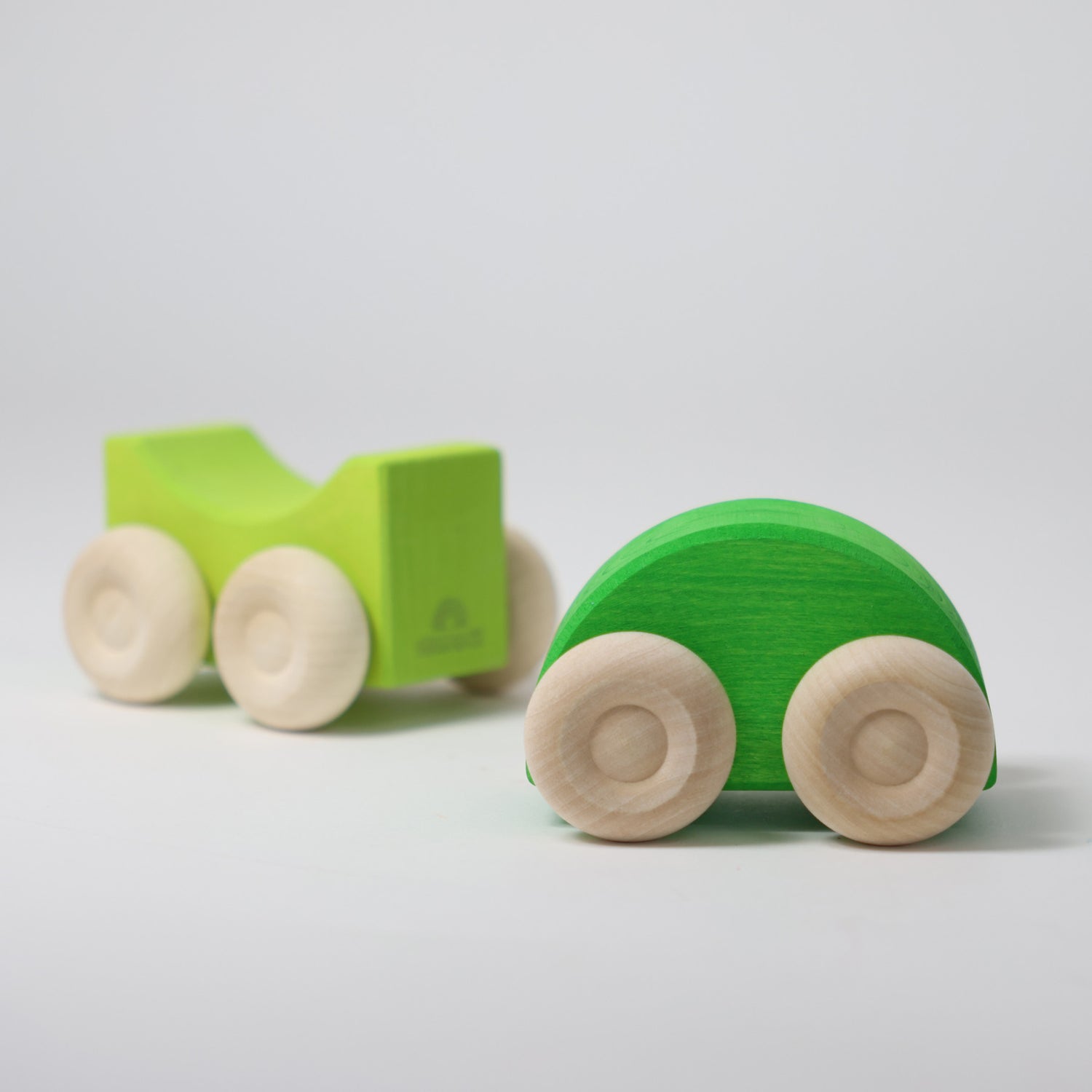 Grimm's Stacking Cars GREEN (2 pcs)