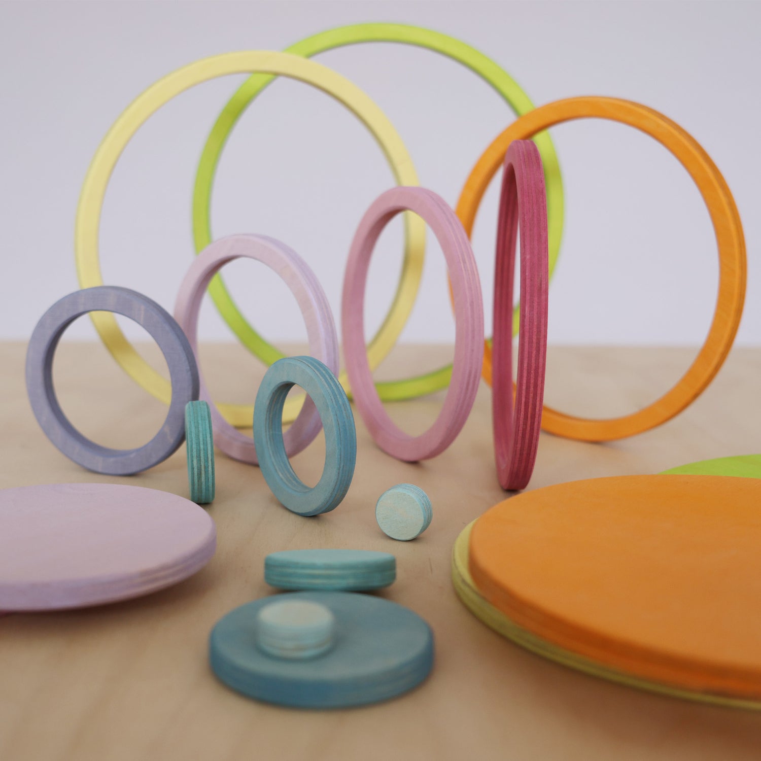 Grimm's Concentric Circles and Rings (Pastel)
