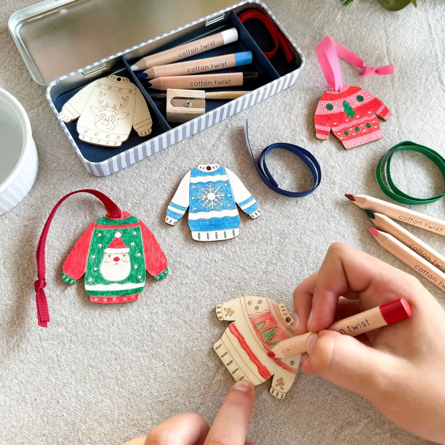 Christmas Sweater Decoration Wooden Craft Kit