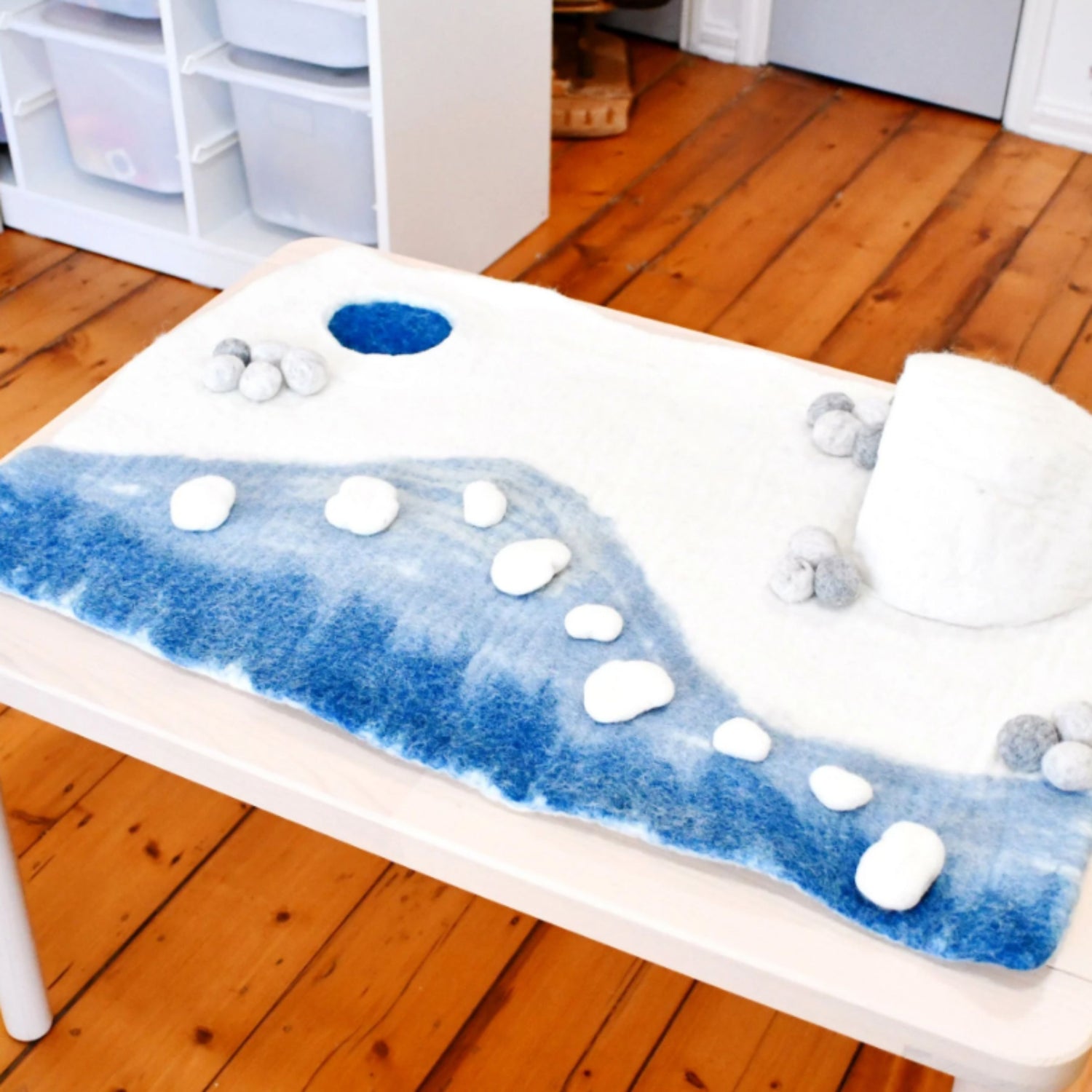 Felt Arctic Antarctica Playmat Playscape (Large)