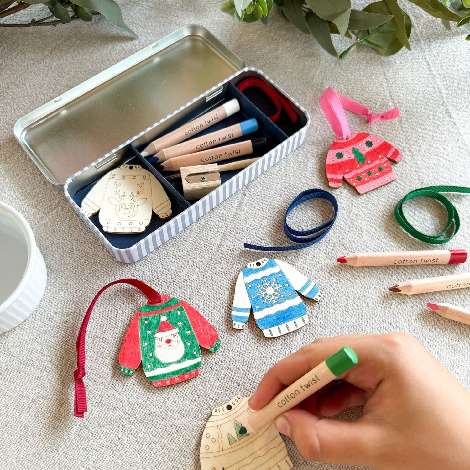 Christmas Sweater Decoration Wooden Craft Kit