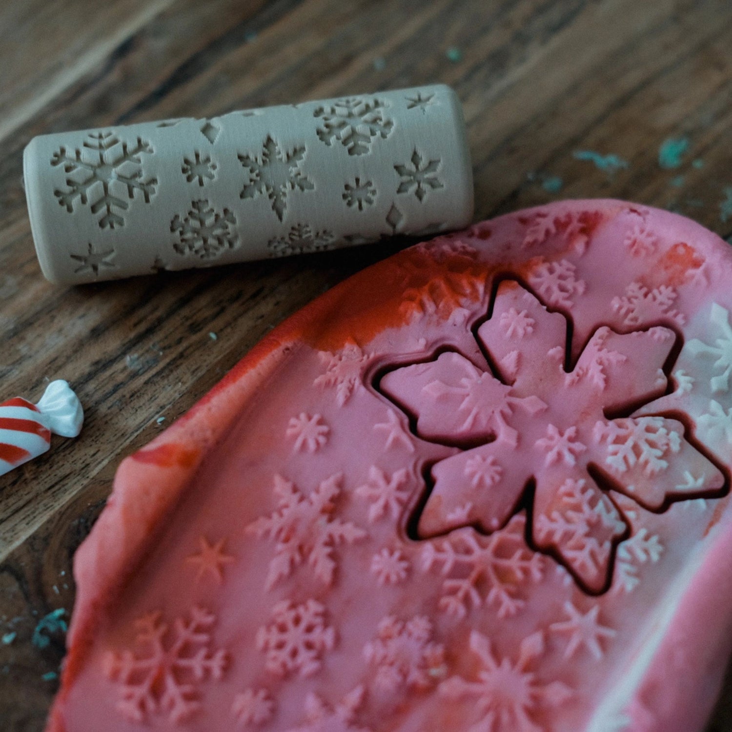 Eco Playdough Roller (Snowflake)
