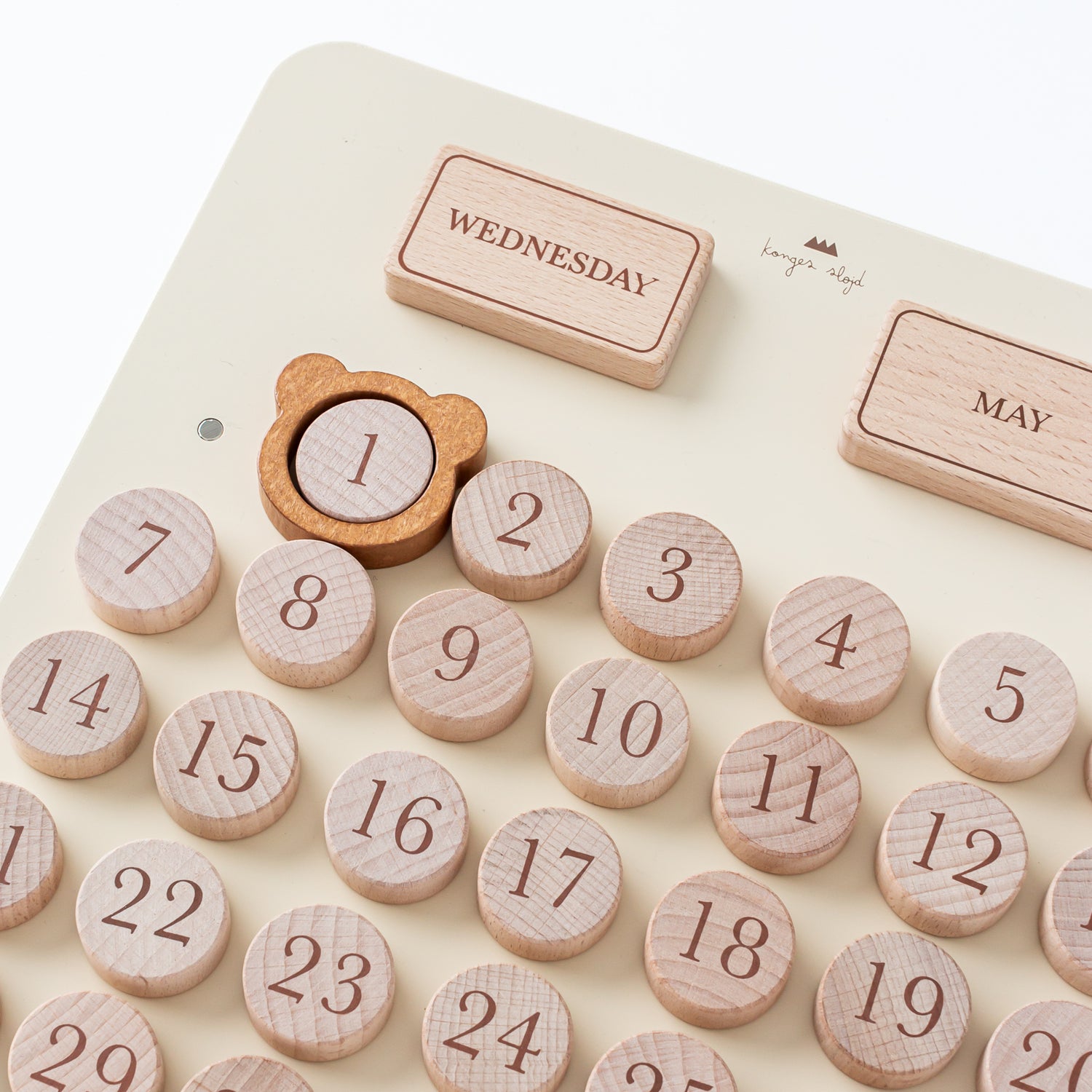 Wooden Magnetic Calendar (UNBOXED) by Konges Sløjd