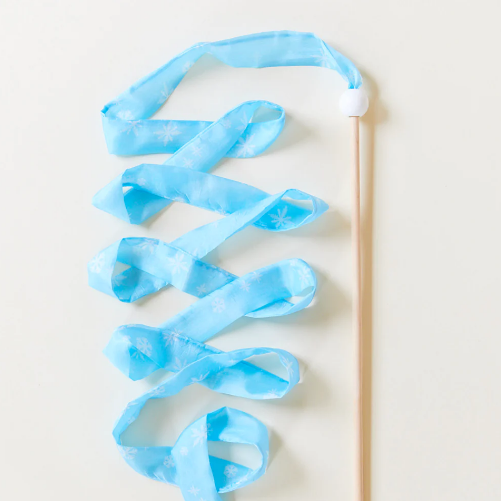 Sarah's Silks Silk & Wood Streamer (Snowflake)
