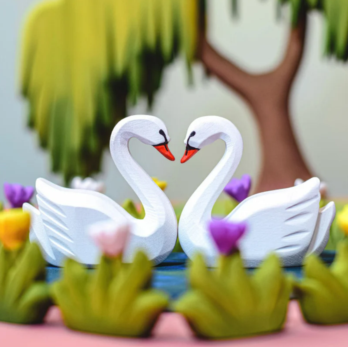 Bumbu Toys Heart Lake and Swan Set