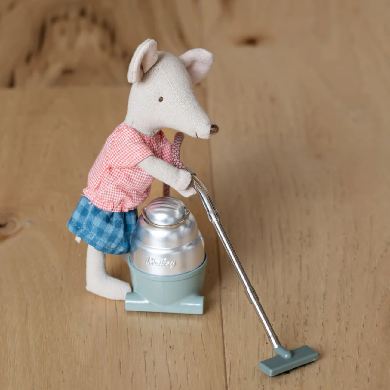 Maileg Tricycle Mouse with Red Bag (Big Sister)