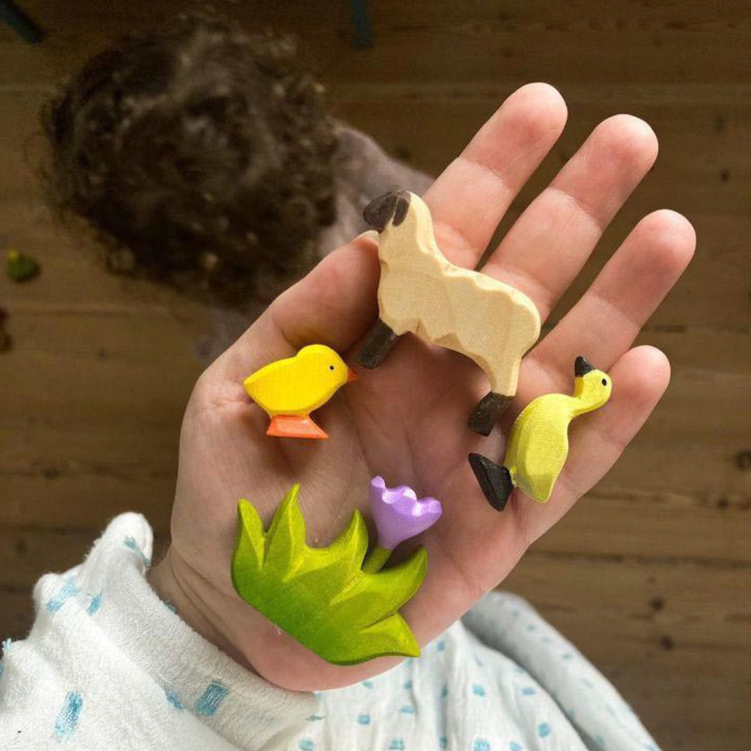 Grass with Purple Flower (Small) | Wooden Toy