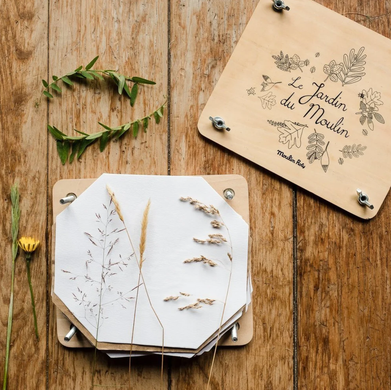 Wooden Flower Press
