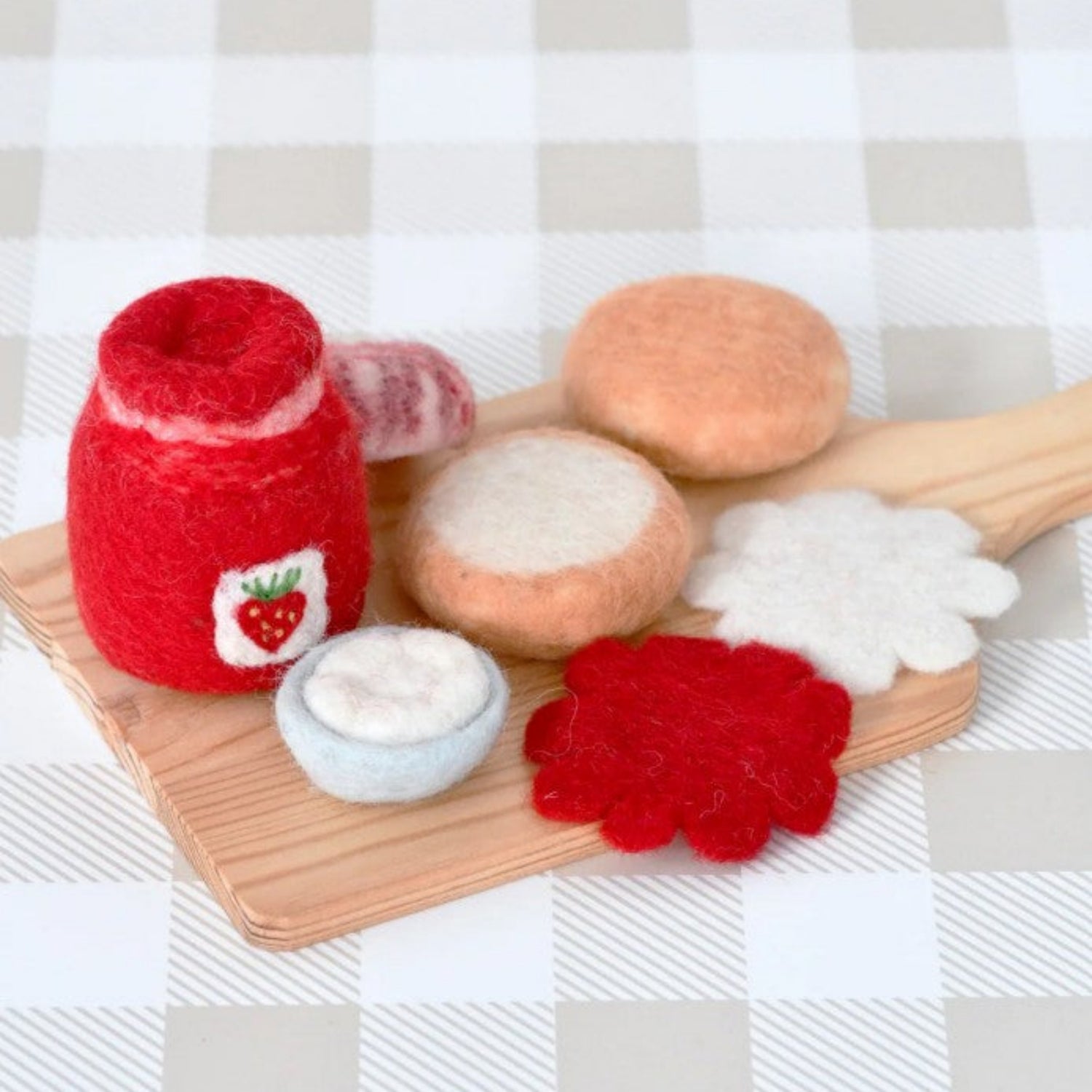 Felt Strawberry Jam and Scones Set | Play Food