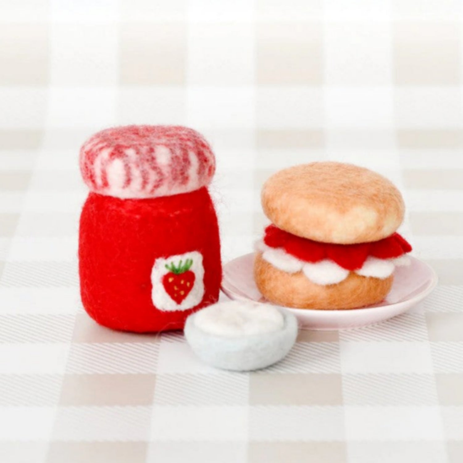 Felt Strawberry Jam and Scones Set | Play Food