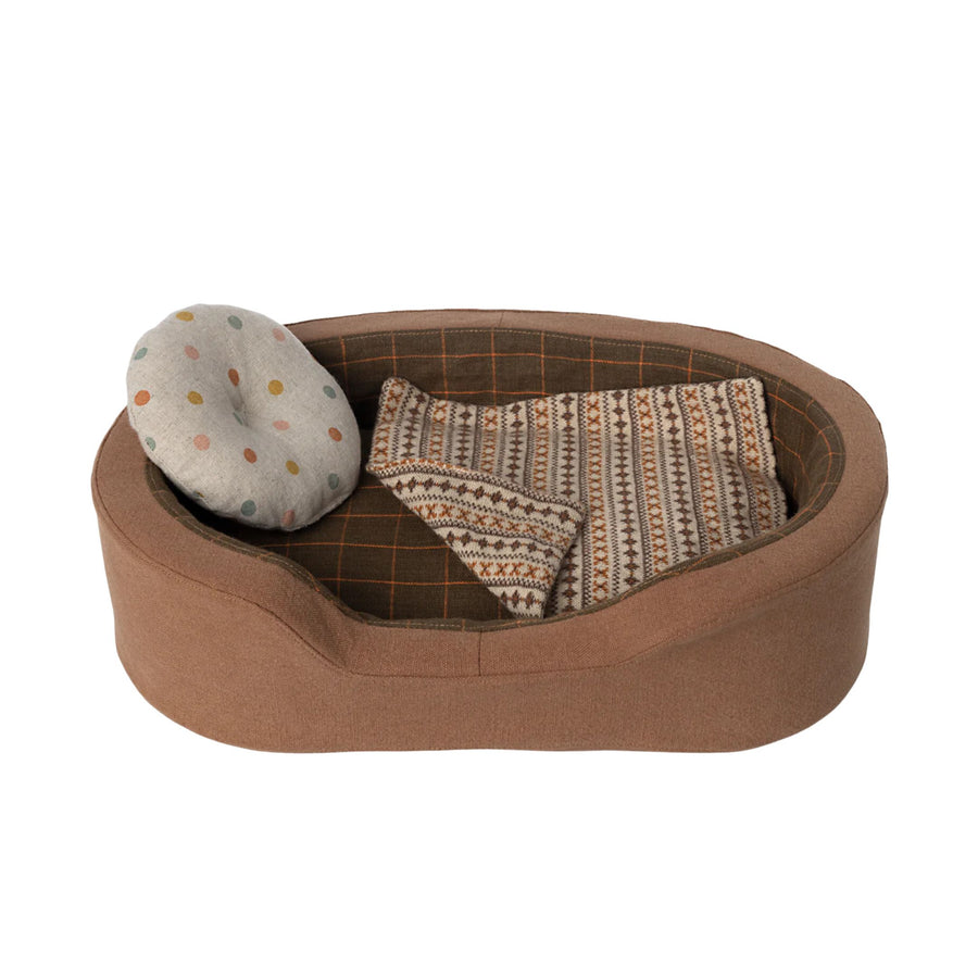 Maileg Cosy Basket for Kittens  - Medium (Brown)