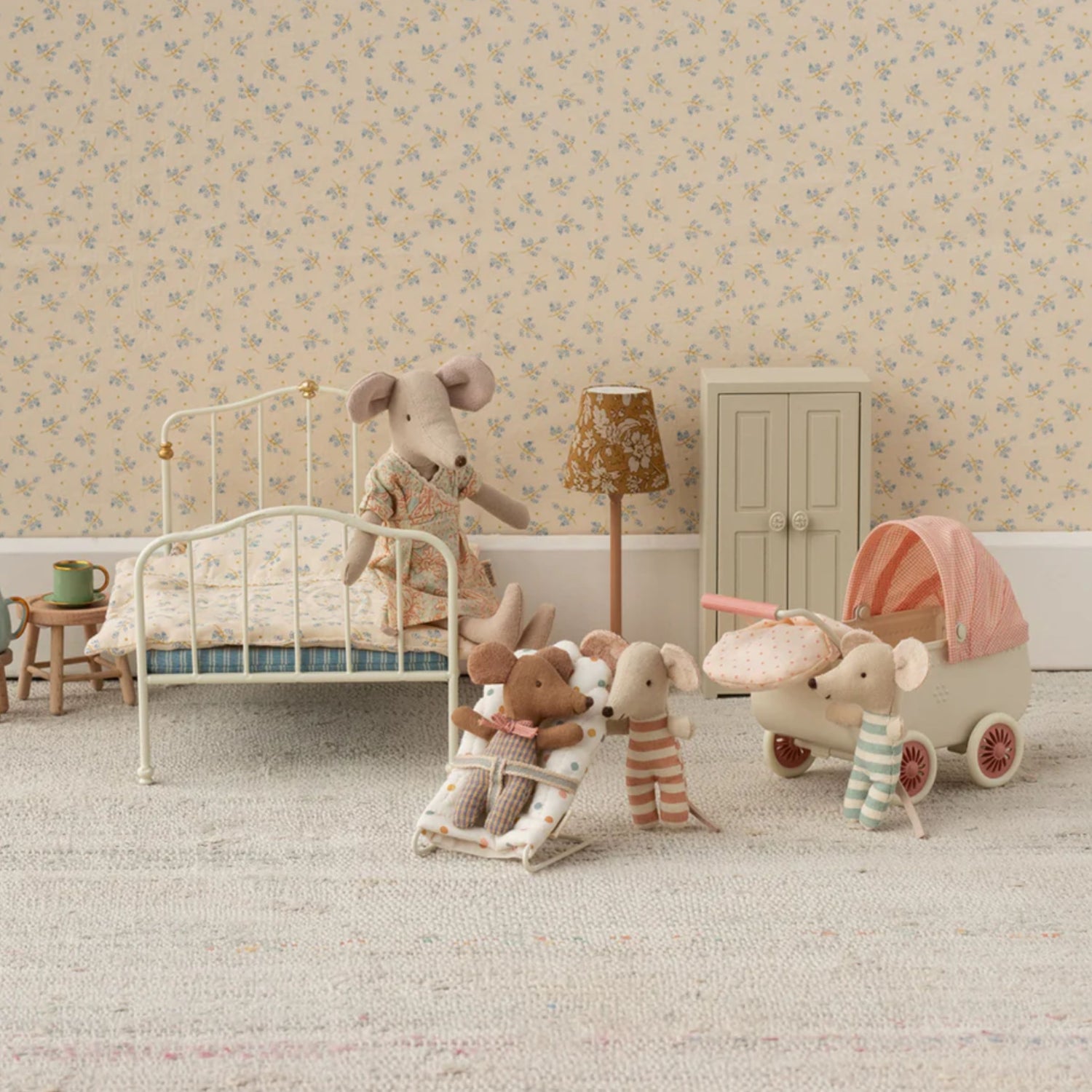Maileg Babysitter - Multi Dot (MY)