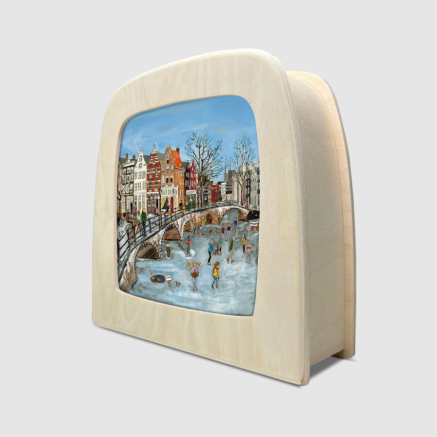 Toverlux Silhouette | Gwen's Illustrations - Canal Skating