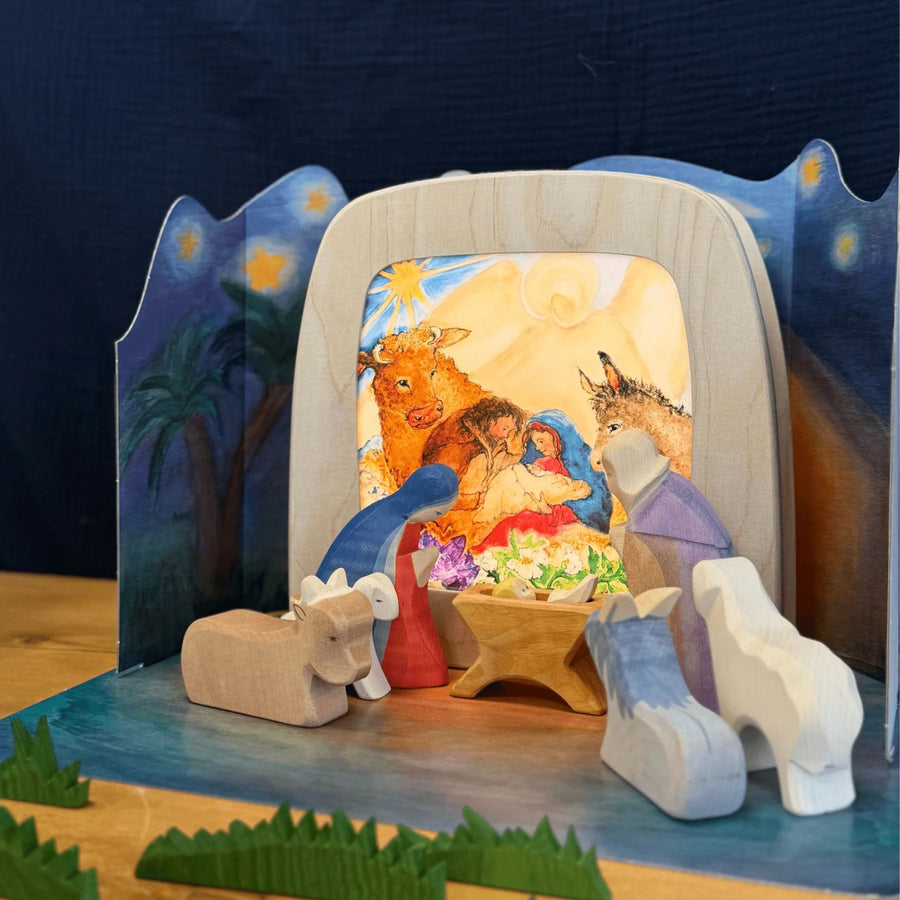 Toverlux Layered Light Silhouette, an Advent Story