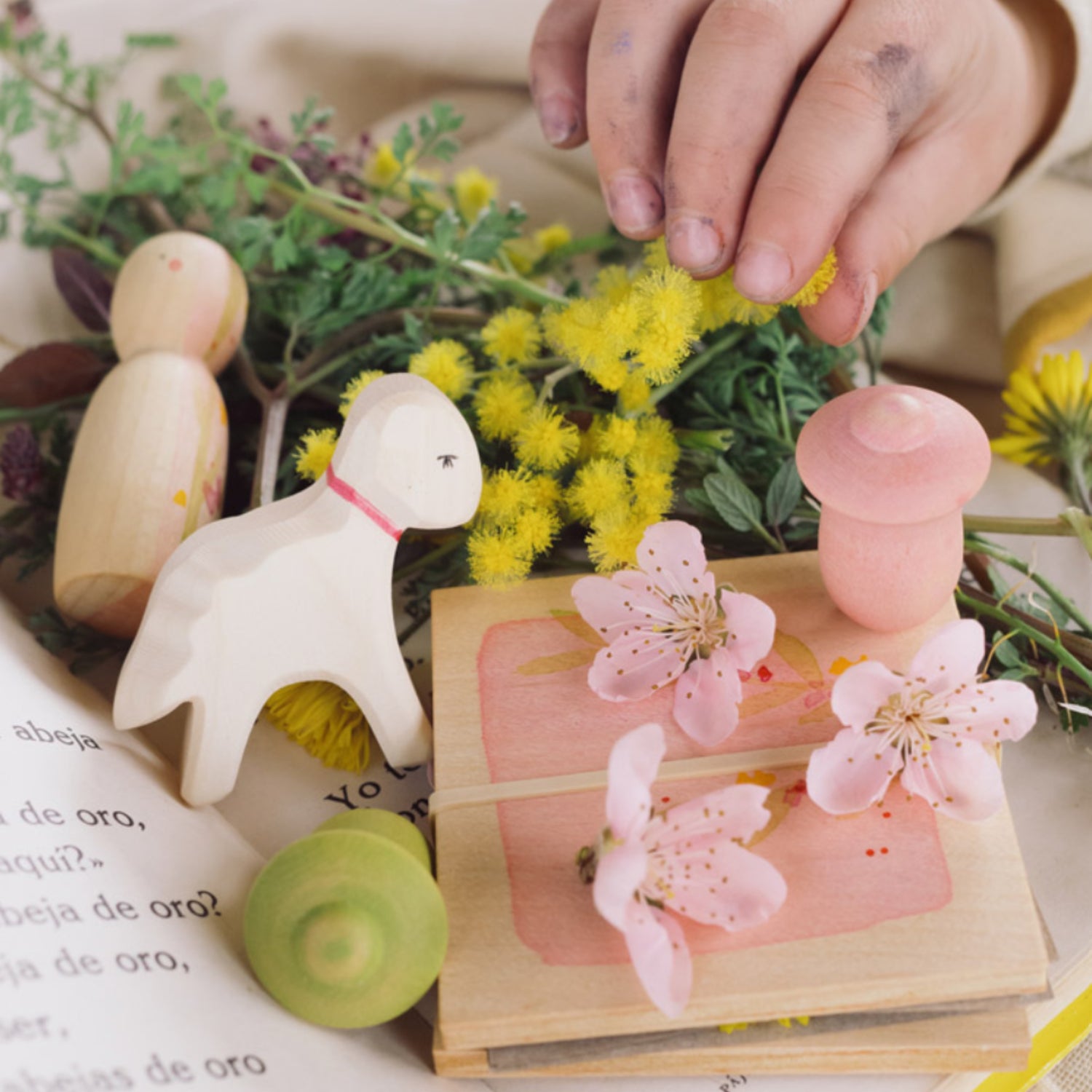 Hello Spring (Grapat X Ostheimer Limited Edition Set)
