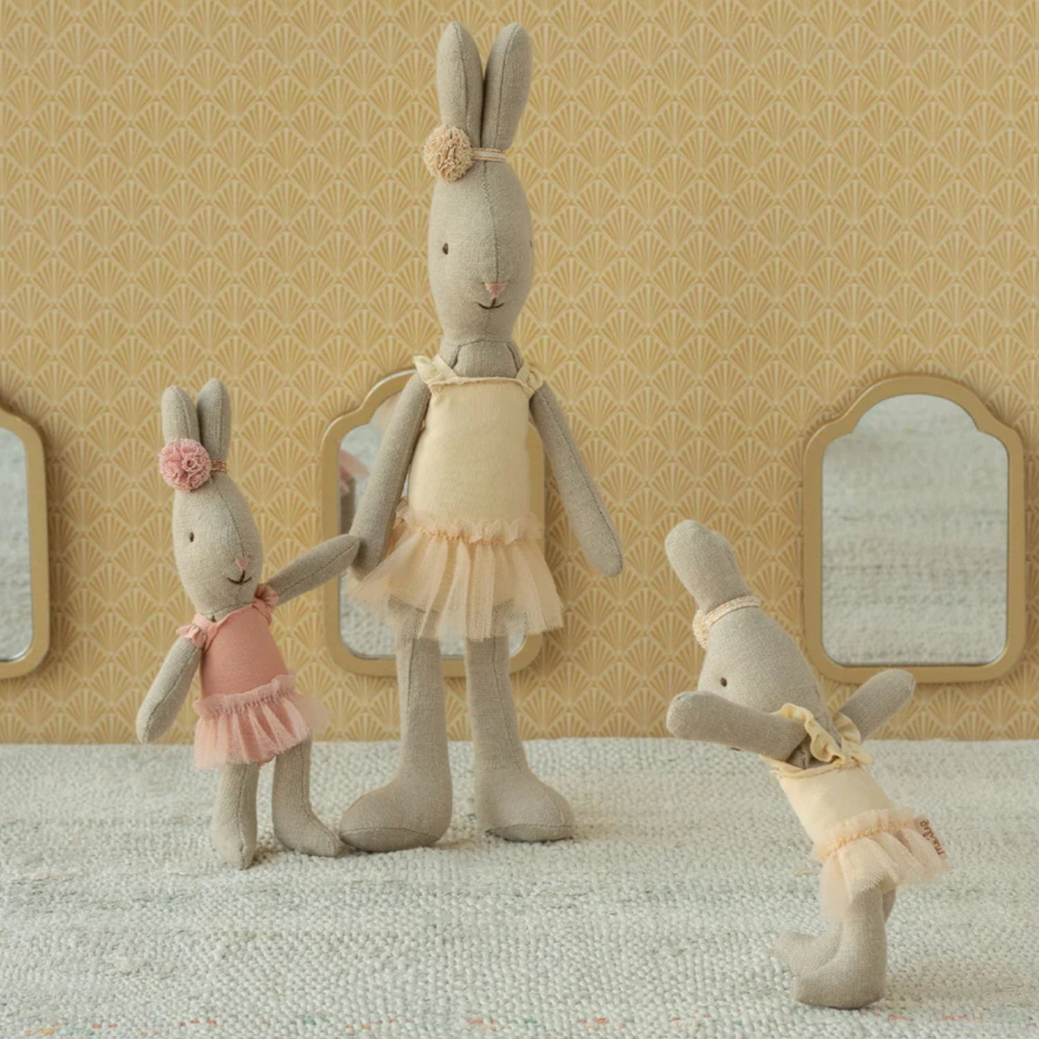 Maileg Ballet Rabbit - Cream (Micro)