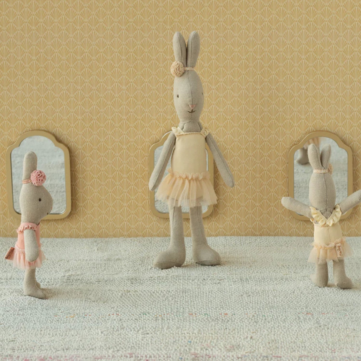PRE-ORDER Maileg Rabbit - Cream Ballet Suit and Skirt (SIZE 1) (ARRIVING IN AUG)