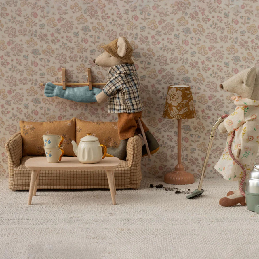 Maileg Coffee Table (Mouse)