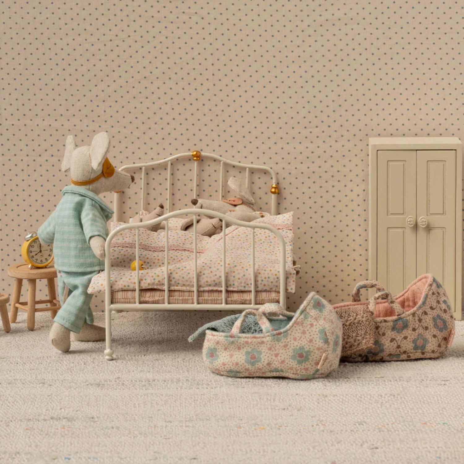 Maileg Vintage Double Bed - Off White NEW 2025 (Mouse)