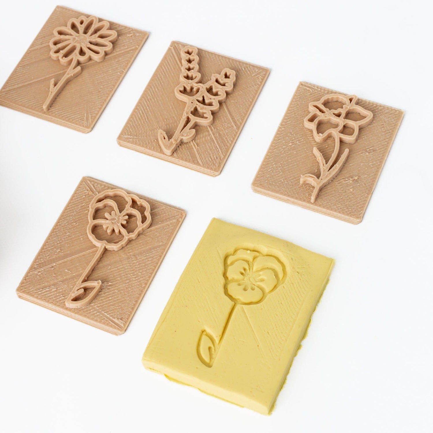 Kinfolk Pantry Sensory Play Flower Eco Stamp Set (Biodegradable Play Dough Stampers)