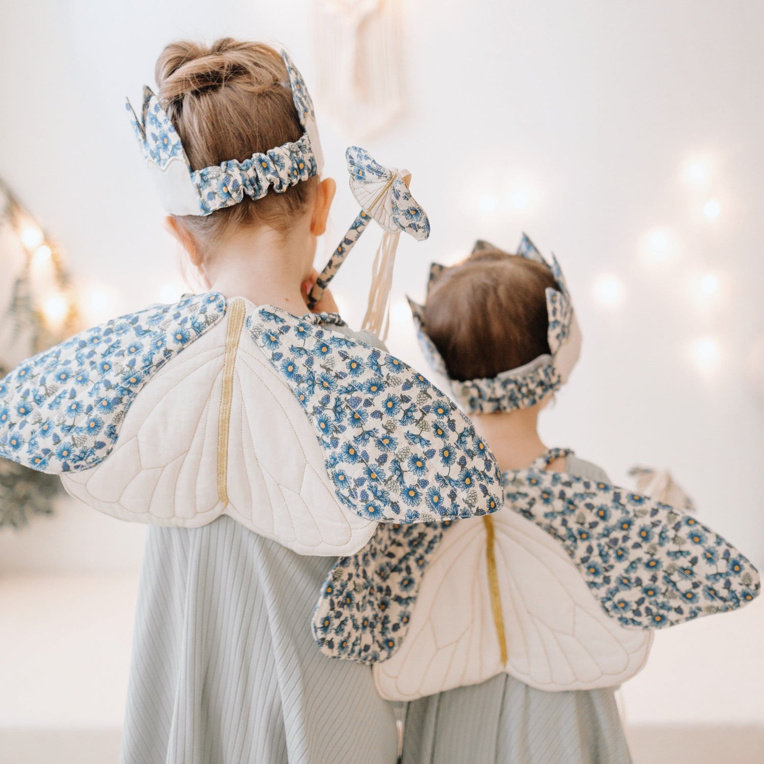 Konges Slojd Dress Up Play Butterfly Costume (100% Organic Cotton) by Konges Sløjd Organic Cotton Butterfly Costume for Kids | Dress Up Butterfly Wings I The Playful Peacock