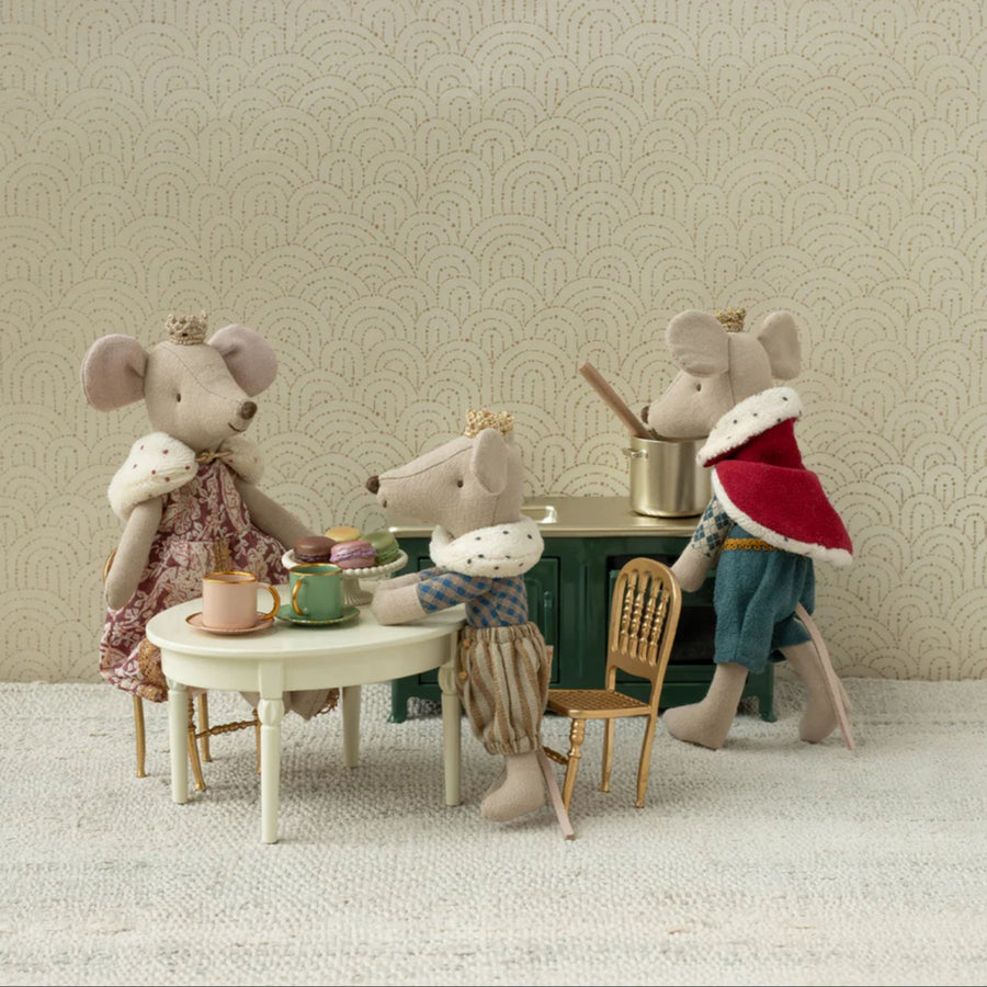Royal Mice