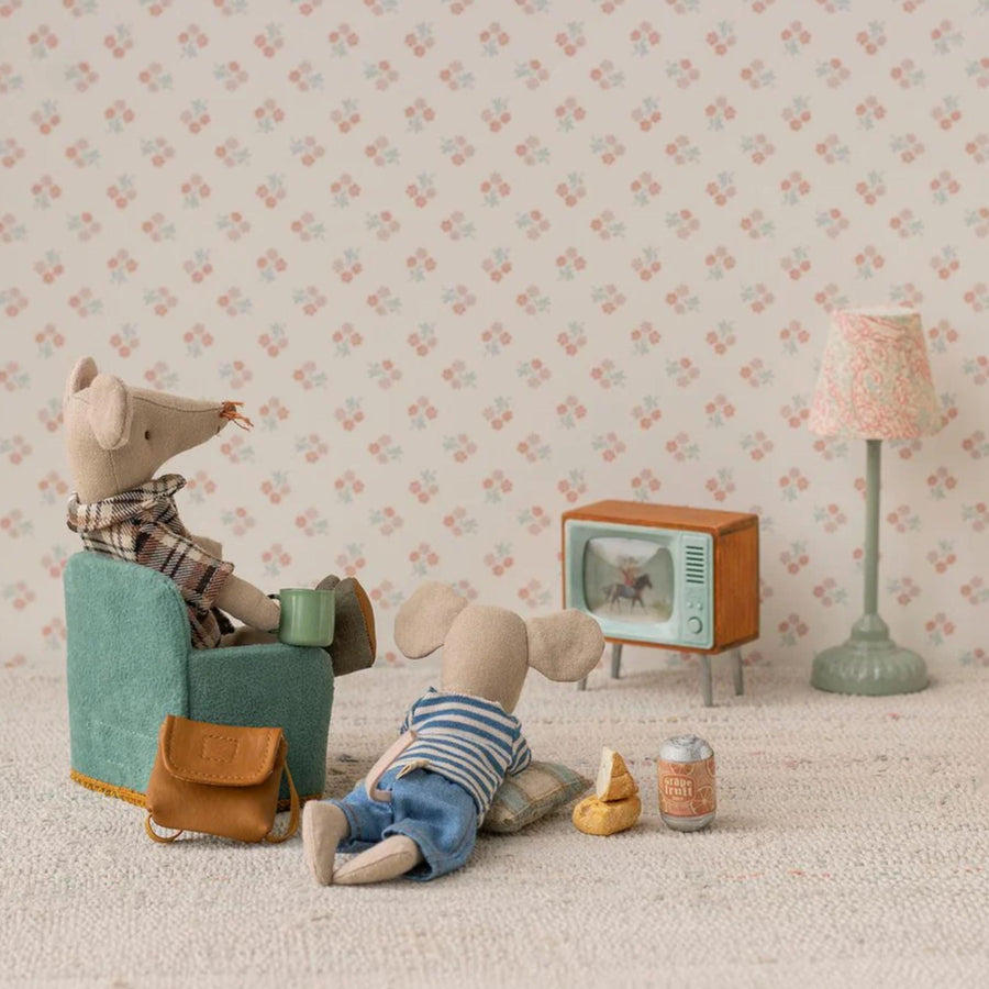 Mother's Day Toy Edit