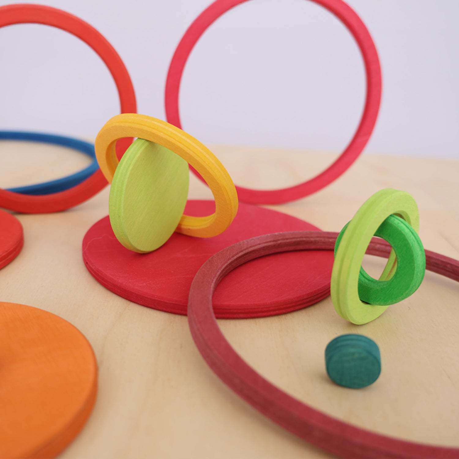 Grimm's Concentric Circles and Rings (Rainbow)