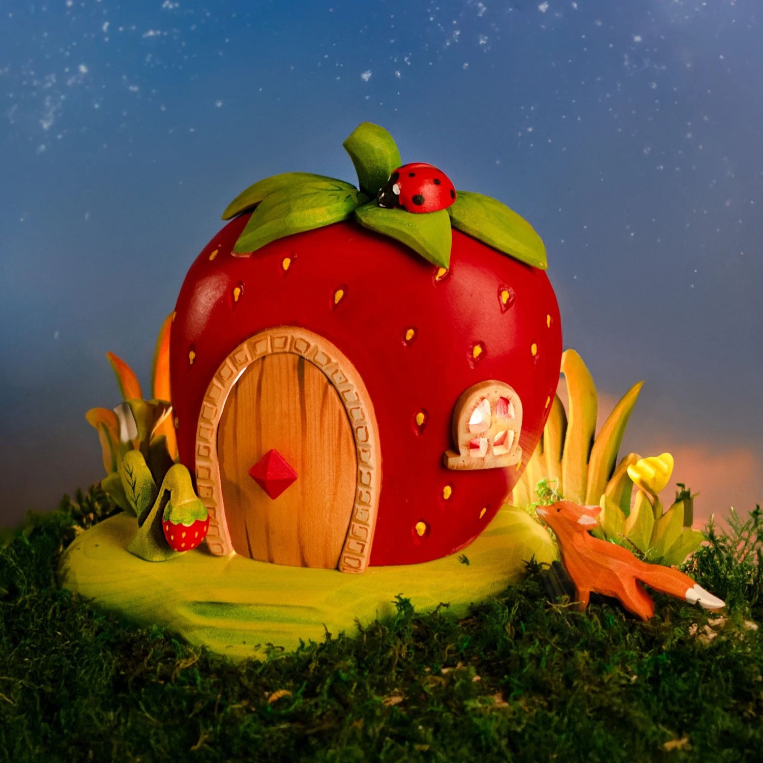 PRE-ORDER Bumbu Wooden Strawberry House