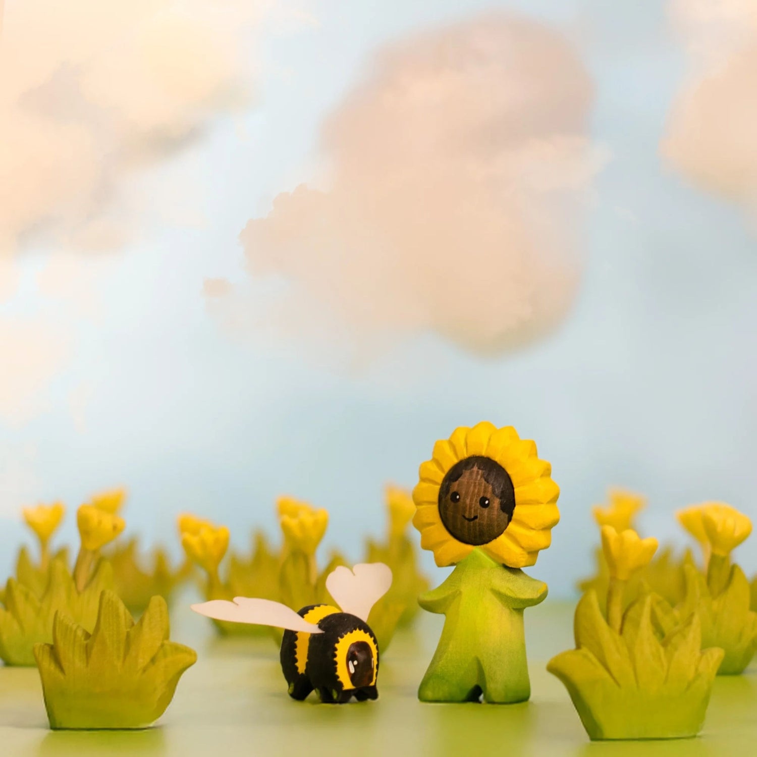 Bumbu Wooden Flower Child (Sunflower)