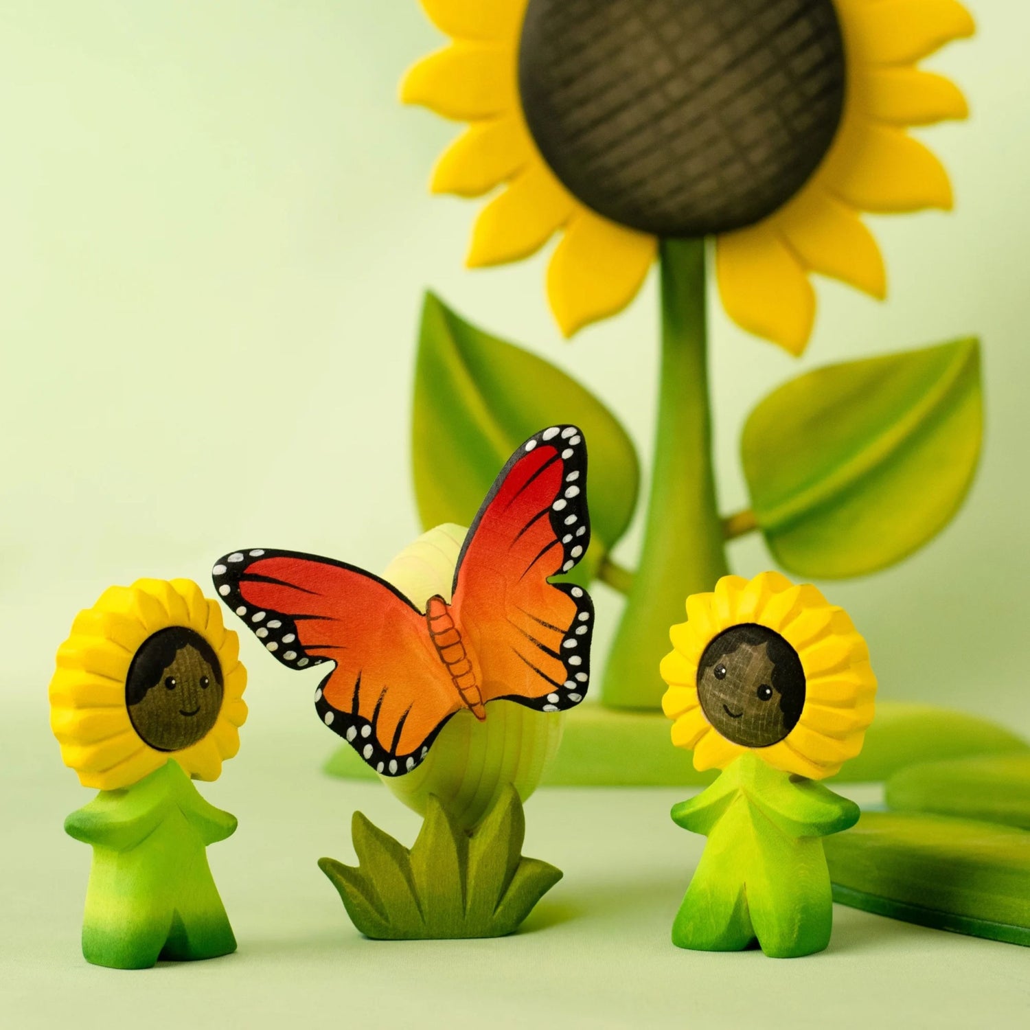 Bumbu Wooden Flower Child (Sunflower)