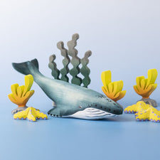 Bumbu Wooden Toy Blue Whale Family Set
