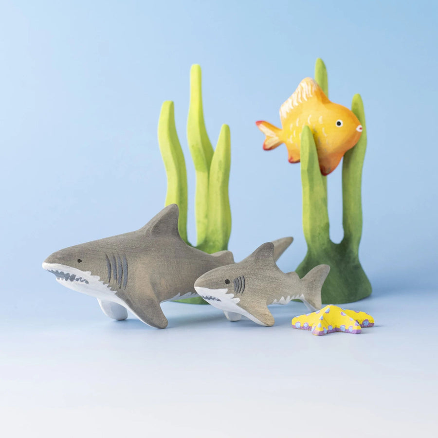 Bumbu Wooden Toy Shark Family Set