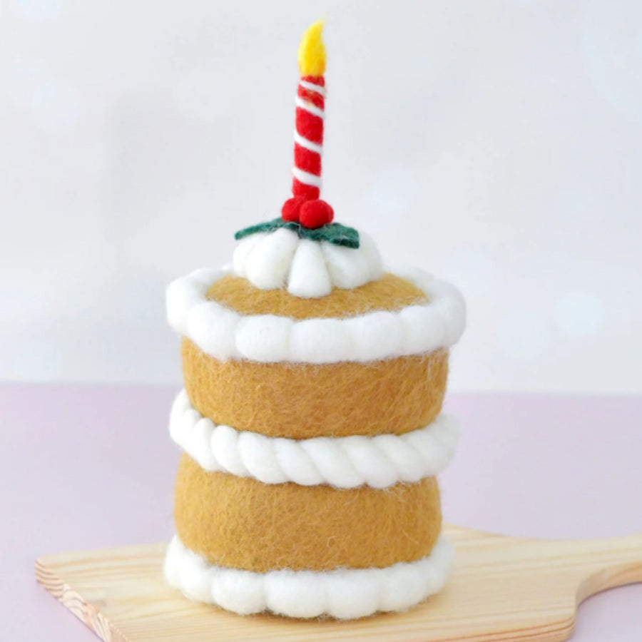 Felt Spongecake with Holly Berries and Candle | Play Food