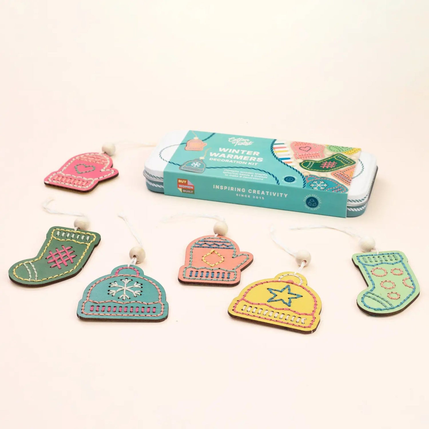 Winter Warmers Christmas Decoration Kit