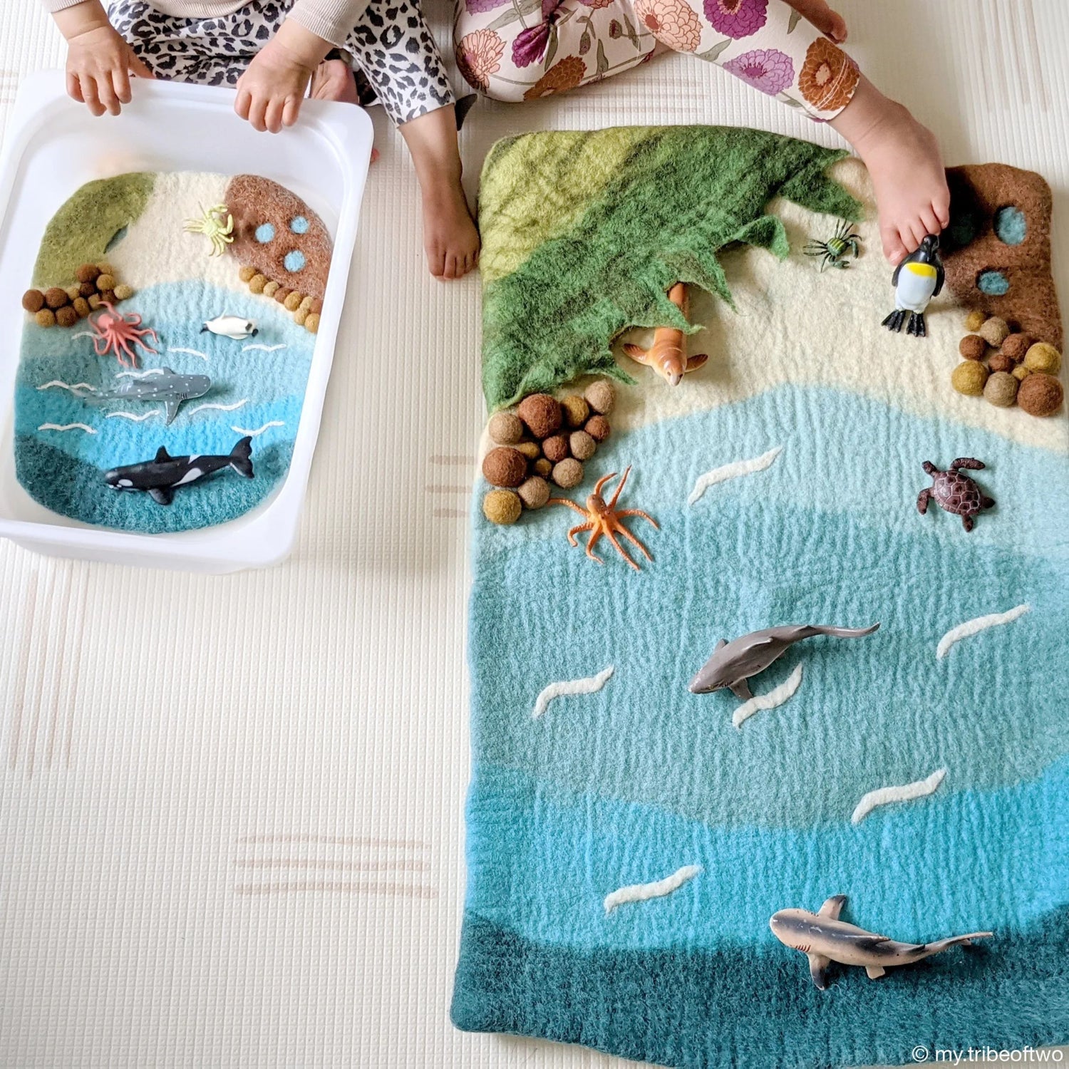 Felt Sea and Rockpool Playmat Playscape (Large)