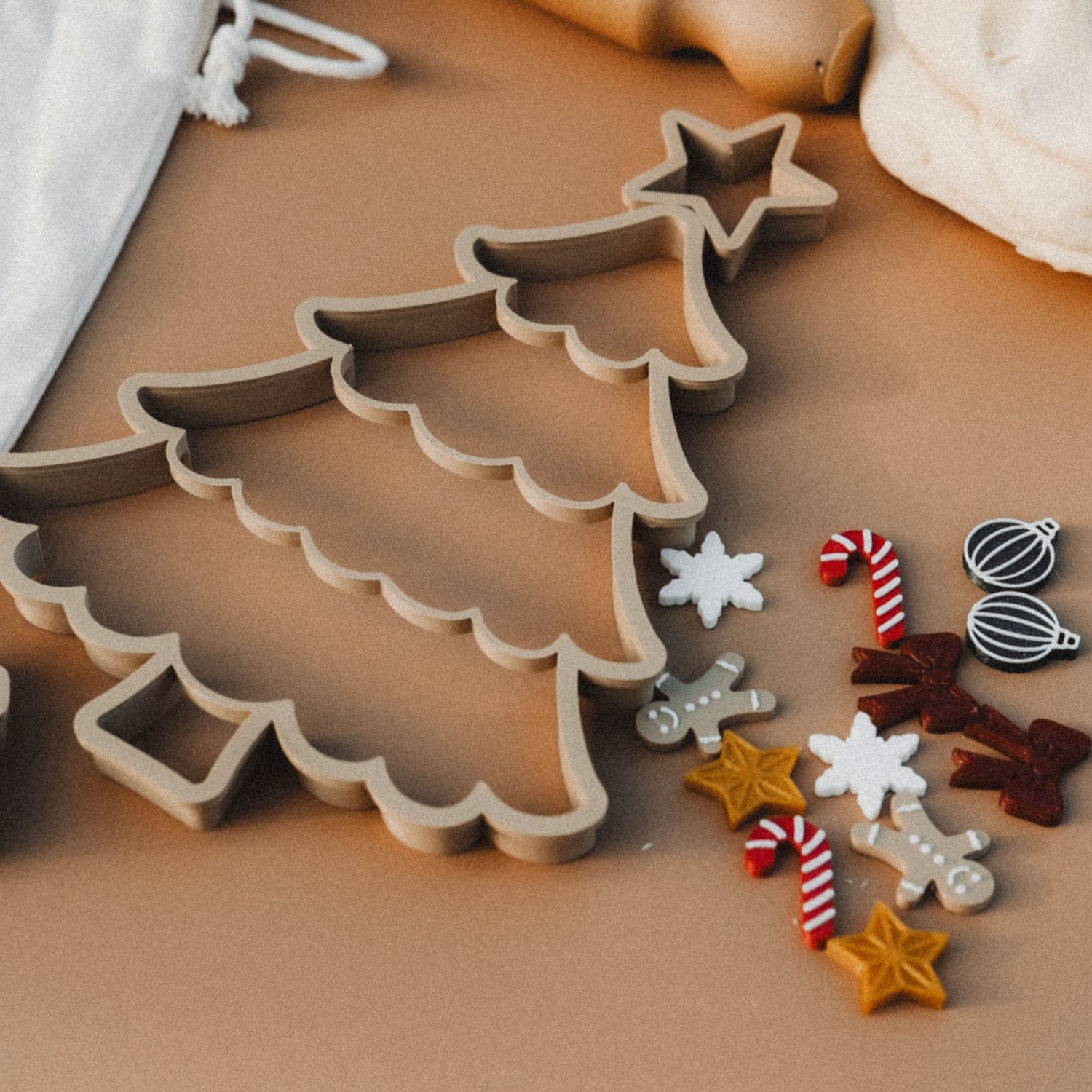 Christmas Tree Playdough Decorating Kit