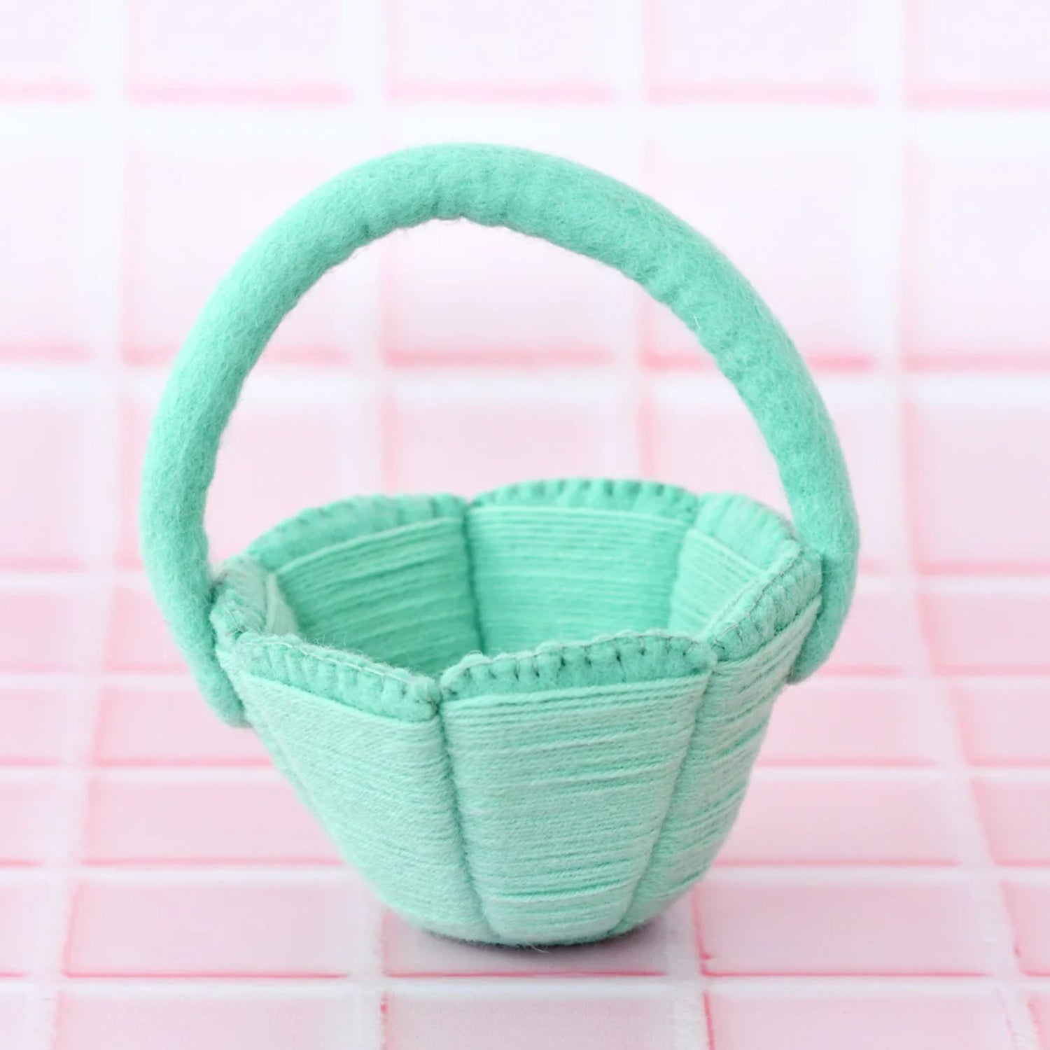 Petite Felt Easter Basket (Teal)