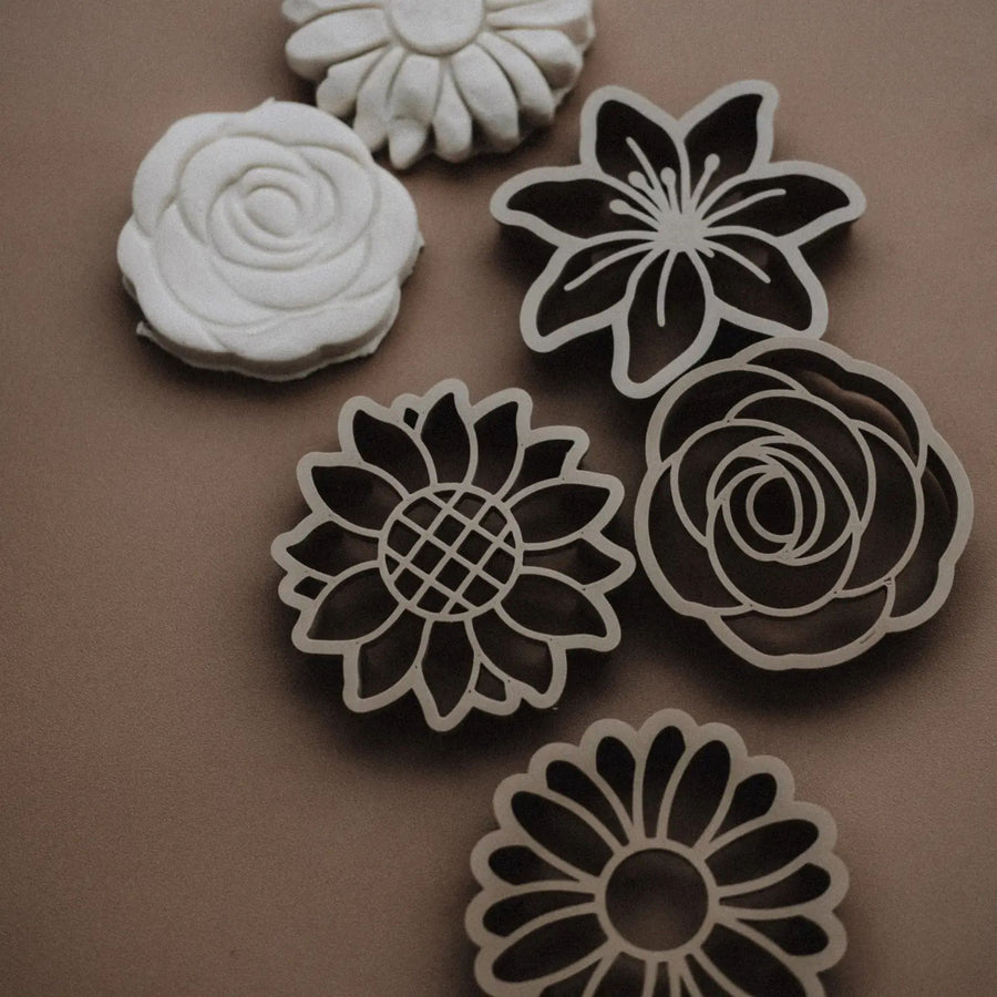 Mixed Flower Eco-Cutter Playdough Set