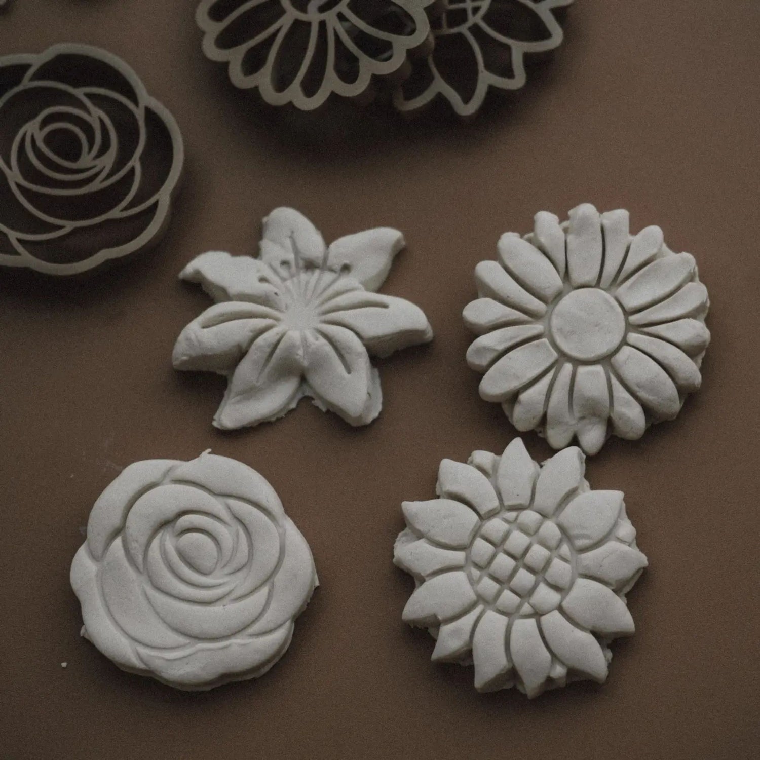 Mixed Flower Eco-Cutter Playdough Set