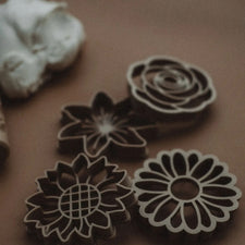 Mixed Flower Eco-Cutter Playdough Set