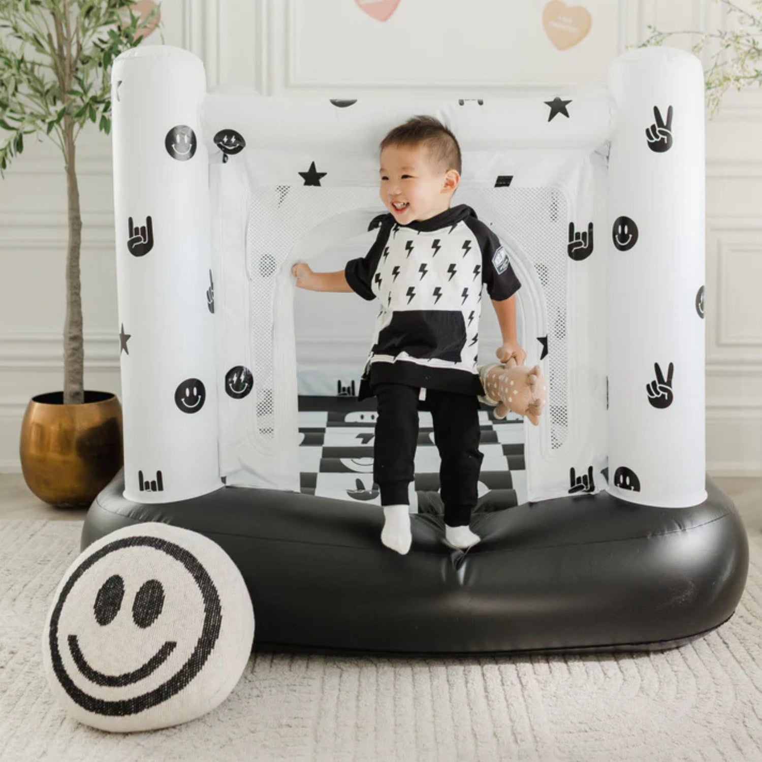 Magic Bounce House – Mini Cordless Indoor Bouncer (Monochrome Smiley)