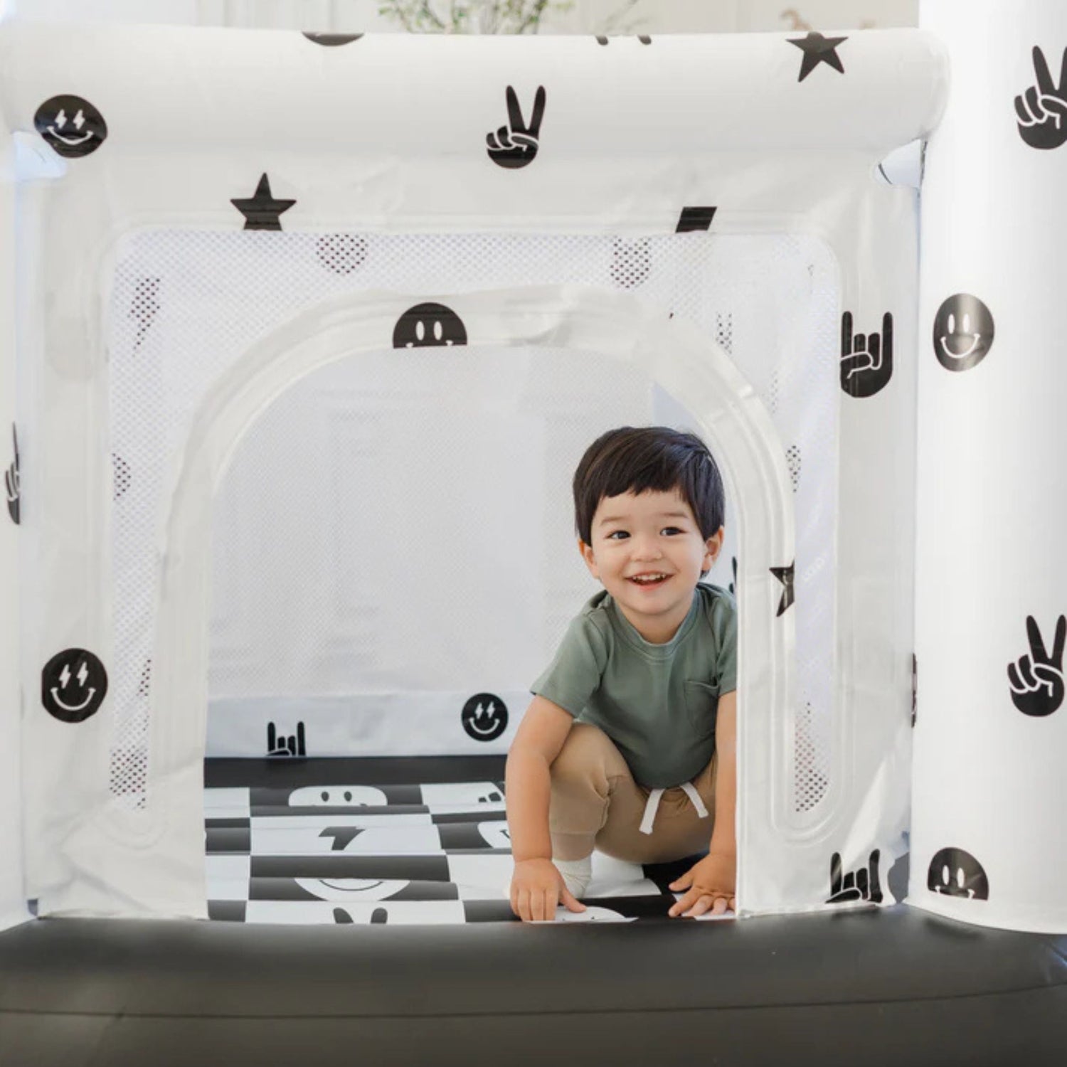 Magic Bounce House – Mini Cordless Indoor Bouncer (Monochrome Smiley)