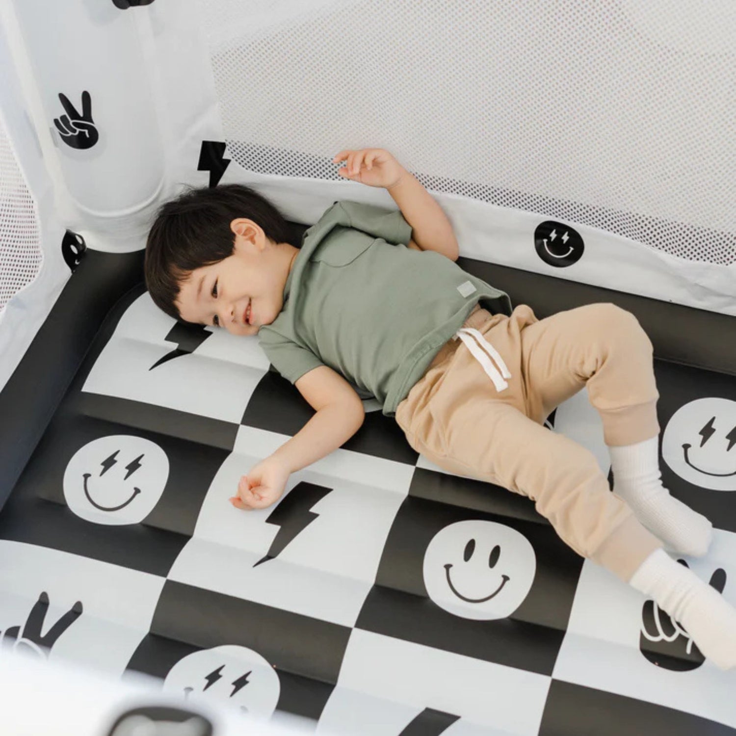 Magic Bounce House – Mini Cordless Indoor Bouncer (Monochrome Smiley)