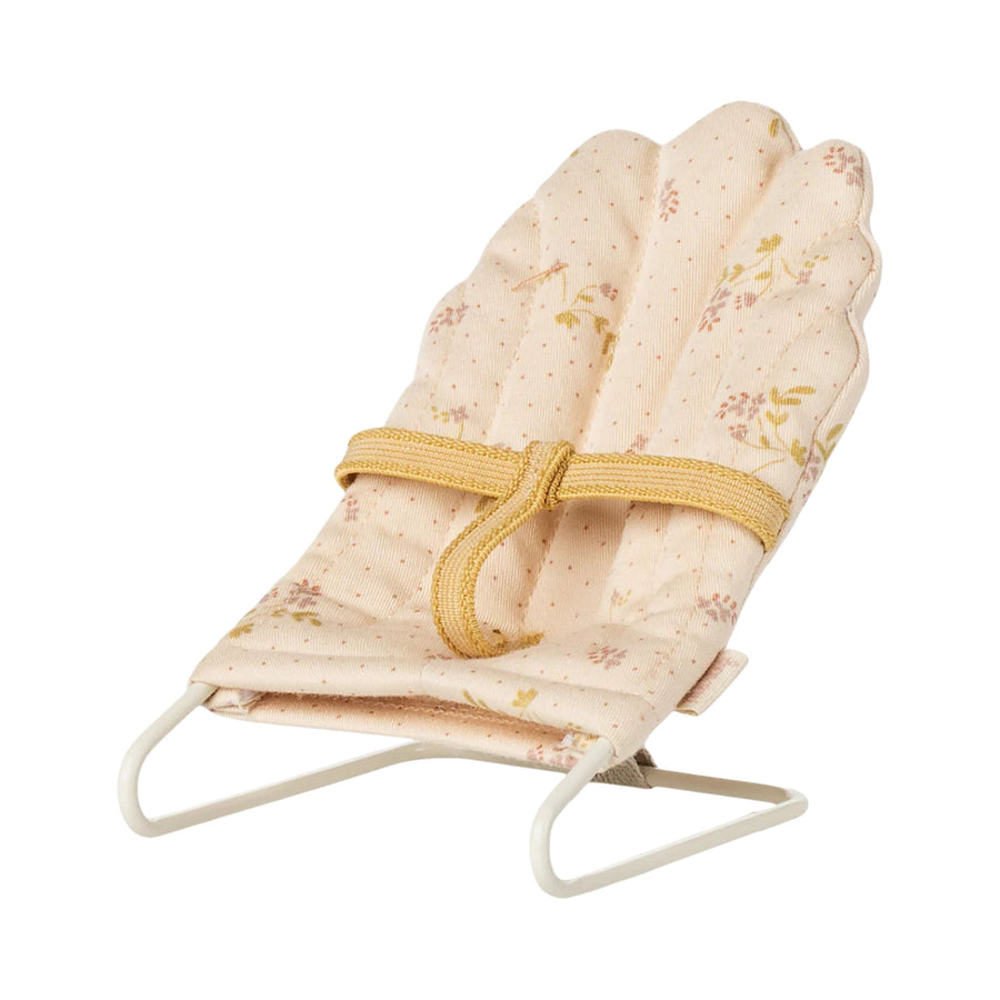 PRE-ORDER Maileg Babysitter - Off-White (MICRO)