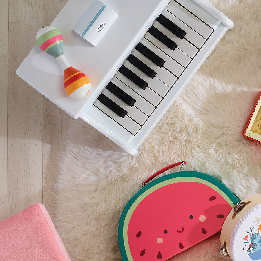 Vilac X Sarah Betz Maracas