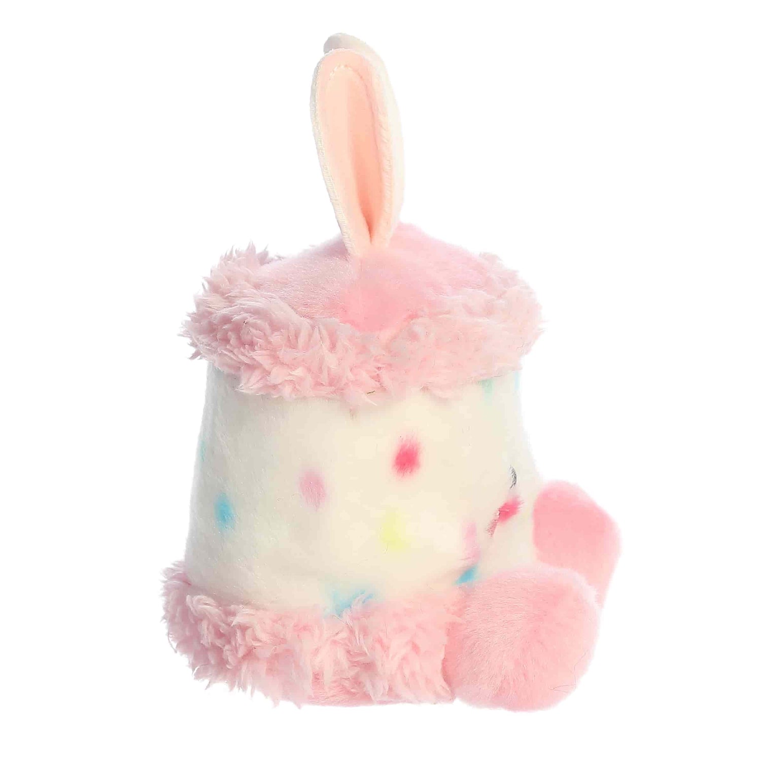 Palms Pals Bubbi Bunny Cake