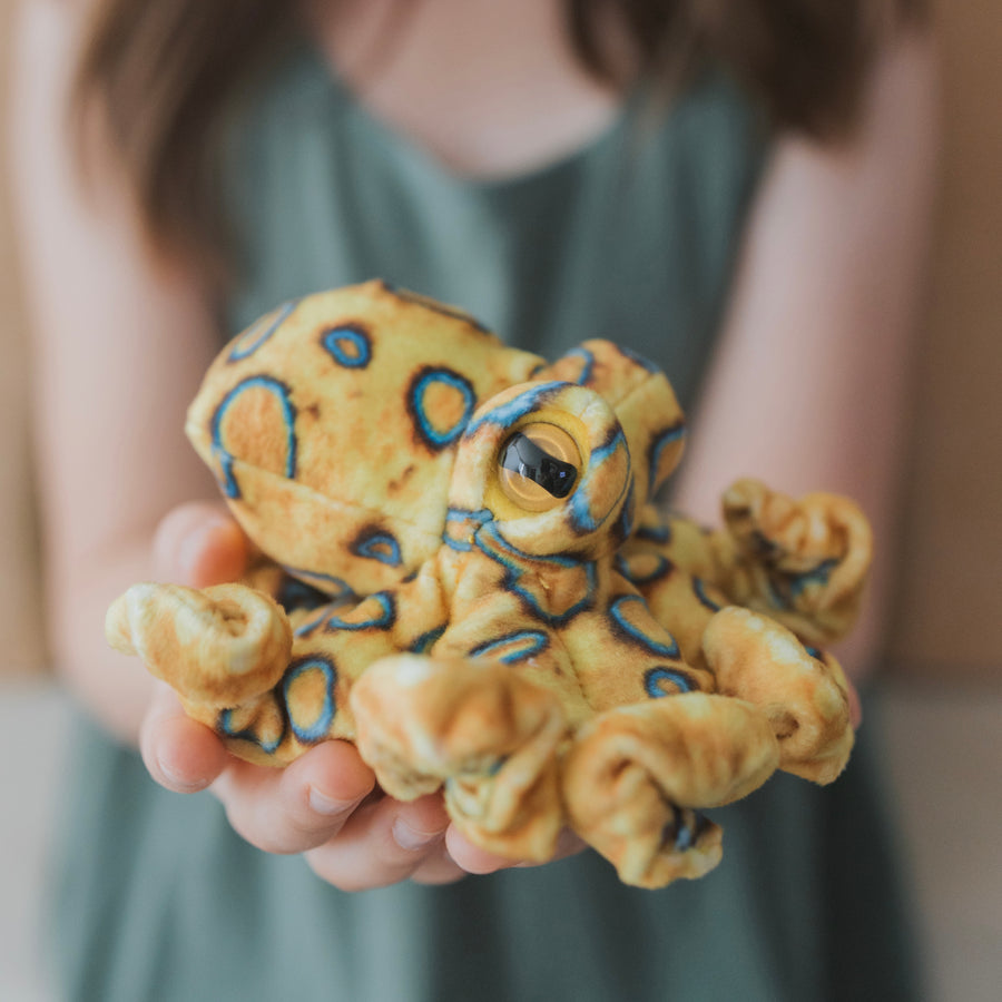 Mini Blue Ringed Octopus Finger Puppet