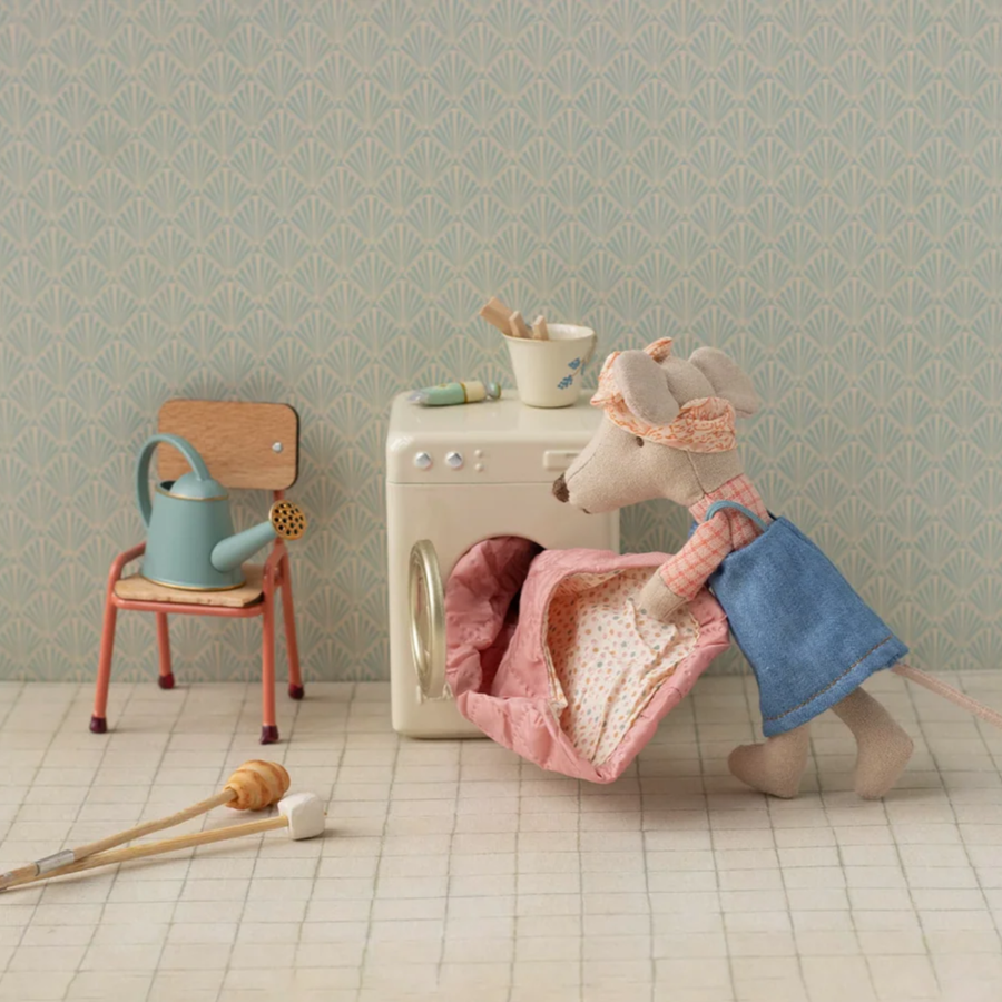 Maileg Hiker Mouse 2025 (Big Sister)